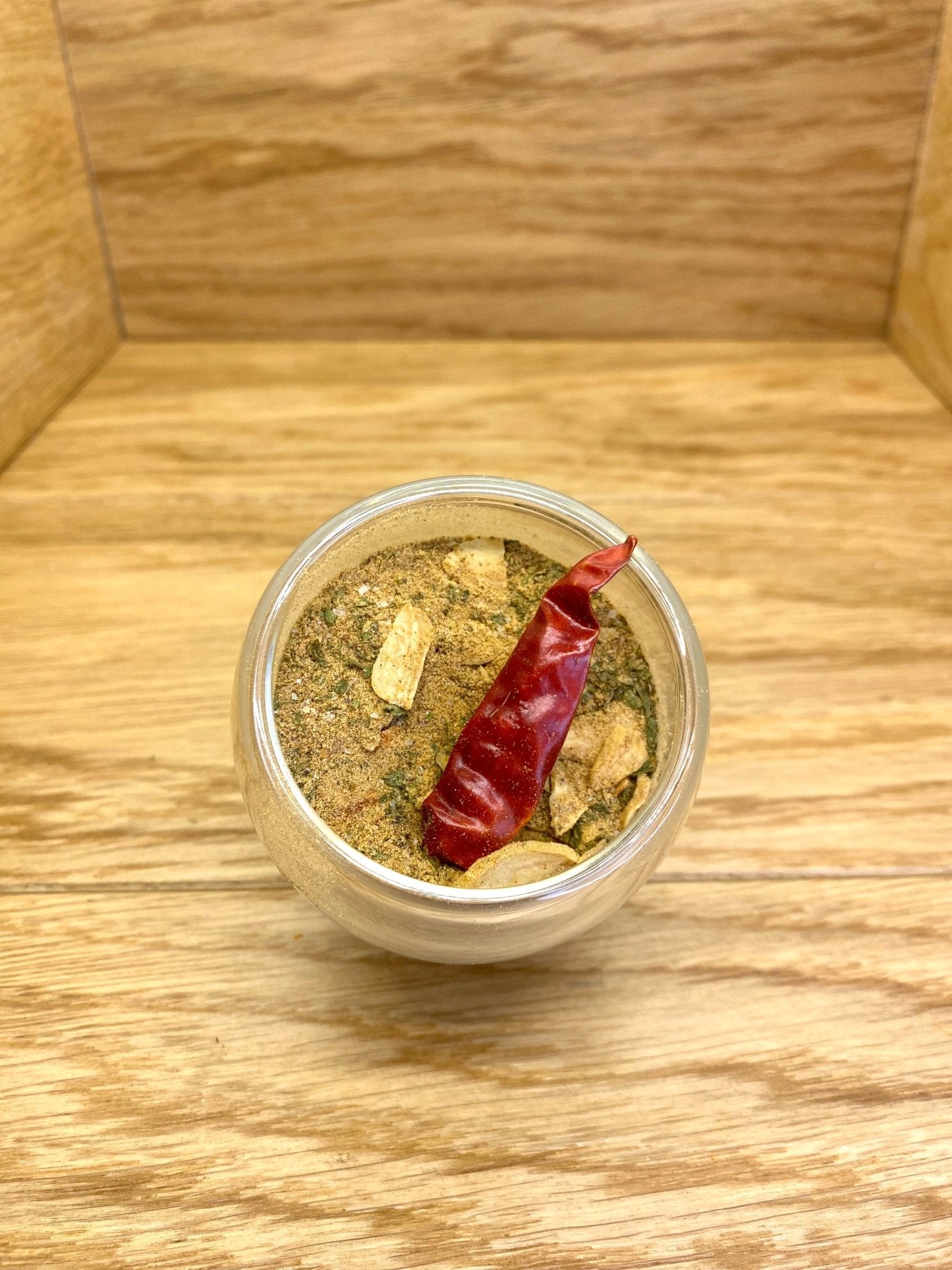 Préparation pil pil gambas - Les voyages de Mathilde